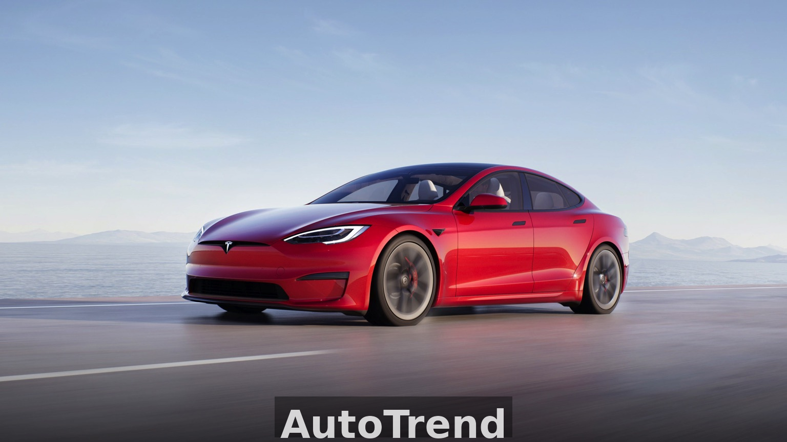 2025 Tesla Model S Plaid+ – Yapay Zeka ile Sürüşün Ötesinde