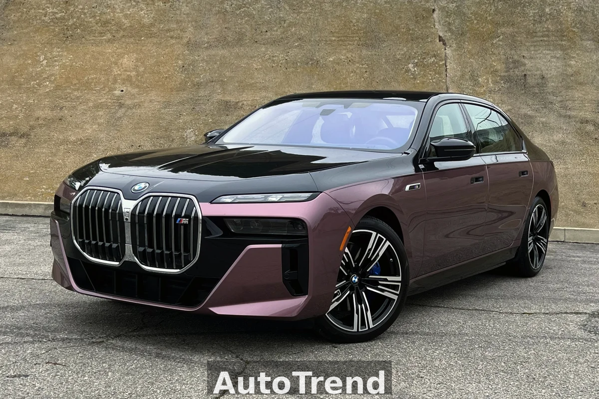 2025 BMW i7 – Holografik Deneyim Çağı