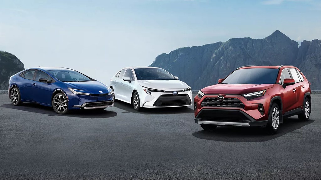 Toyota Hilux Türkiye Fiyatları Açıklandı: İşte Lansman Fiyatları