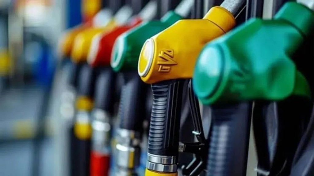 Motorin Fiyatlarında Yeni Dönem: ÖTV Sıfırlandı — Alıcı Rehberi ve Dikkat Edilmesi Gerekenler
